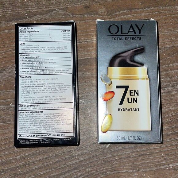 Olay 7-in-1 Moisturizer (2 Pack) - Picture 4 of 5